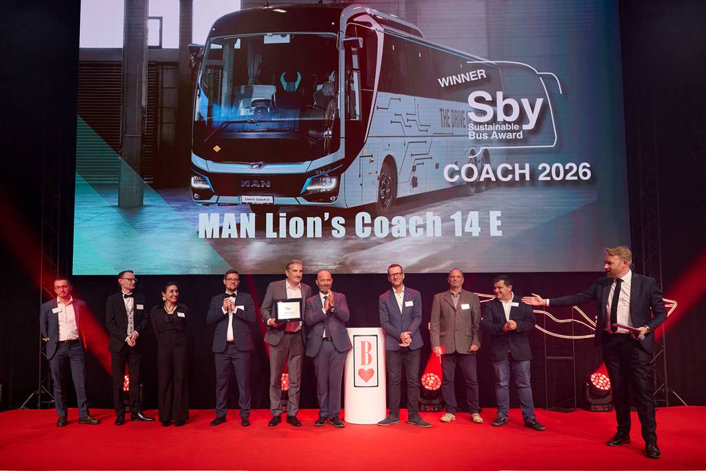 MAN Lion’s Coach E首发折桂,斩获“2026年度可持续客车”大奖 - 第2张 - 提加商用车网 MAN Lion’s Coach E首发折桂,斩获“2026年度可持续客车”大奖 - 第2张