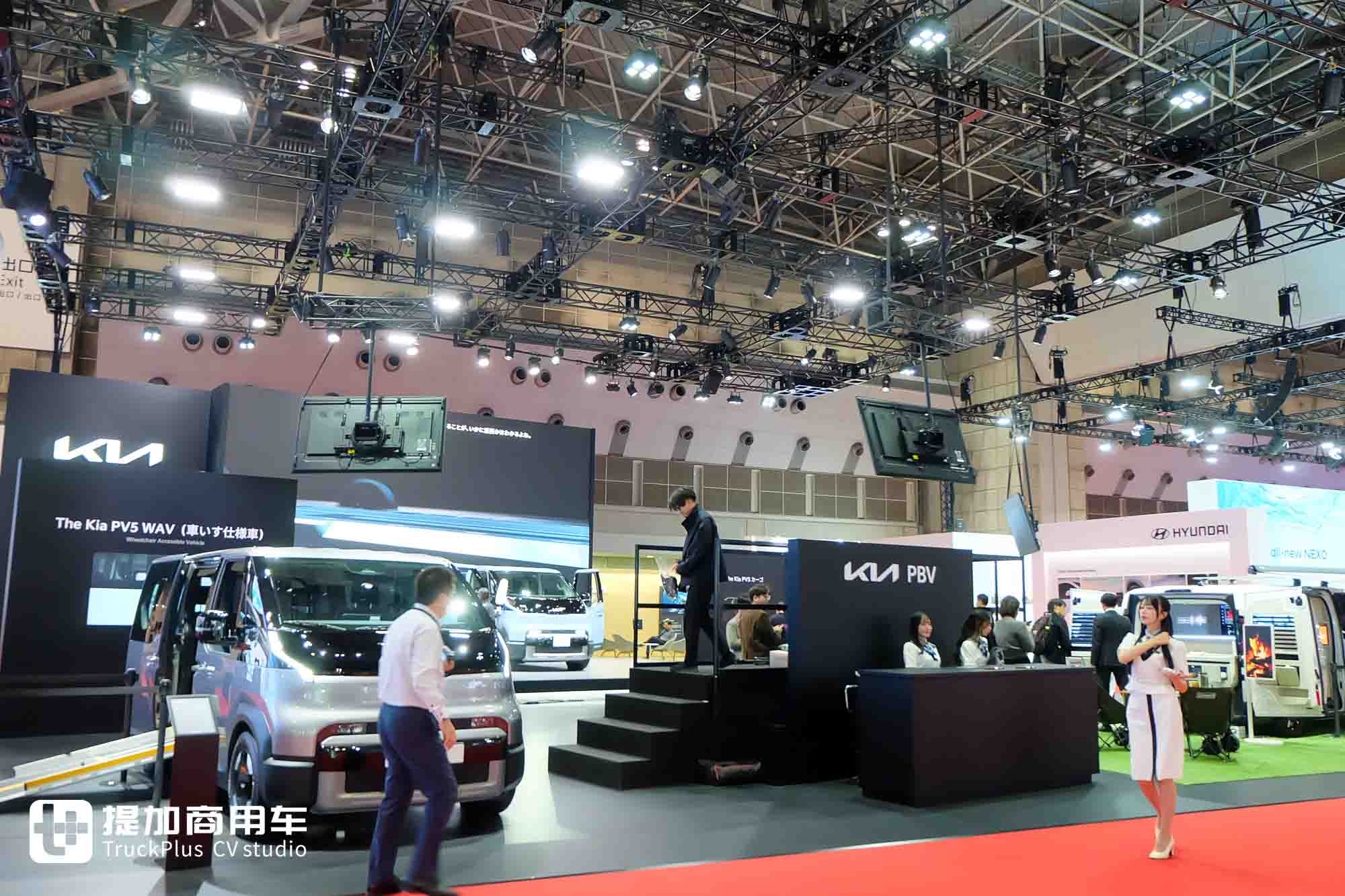 2025日本移动出行展|客运货运全满足!起亚PV5登陆日本市场,实拍带你看实力几何 - 第1张 - 提加商用车网 2025日本移动出行展|客运货运全满足!起亚PV5登陆日本市场,实拍带你看实力几何 - 第1张