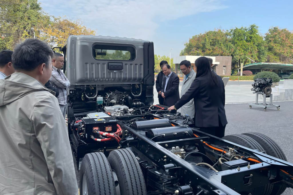 权威鉴定!东风股份三项核心技术达“国际先进” - 第2张 - 提加商用车网 权威鉴定!东风股份三项核心技术达“国际先进” - 第2张