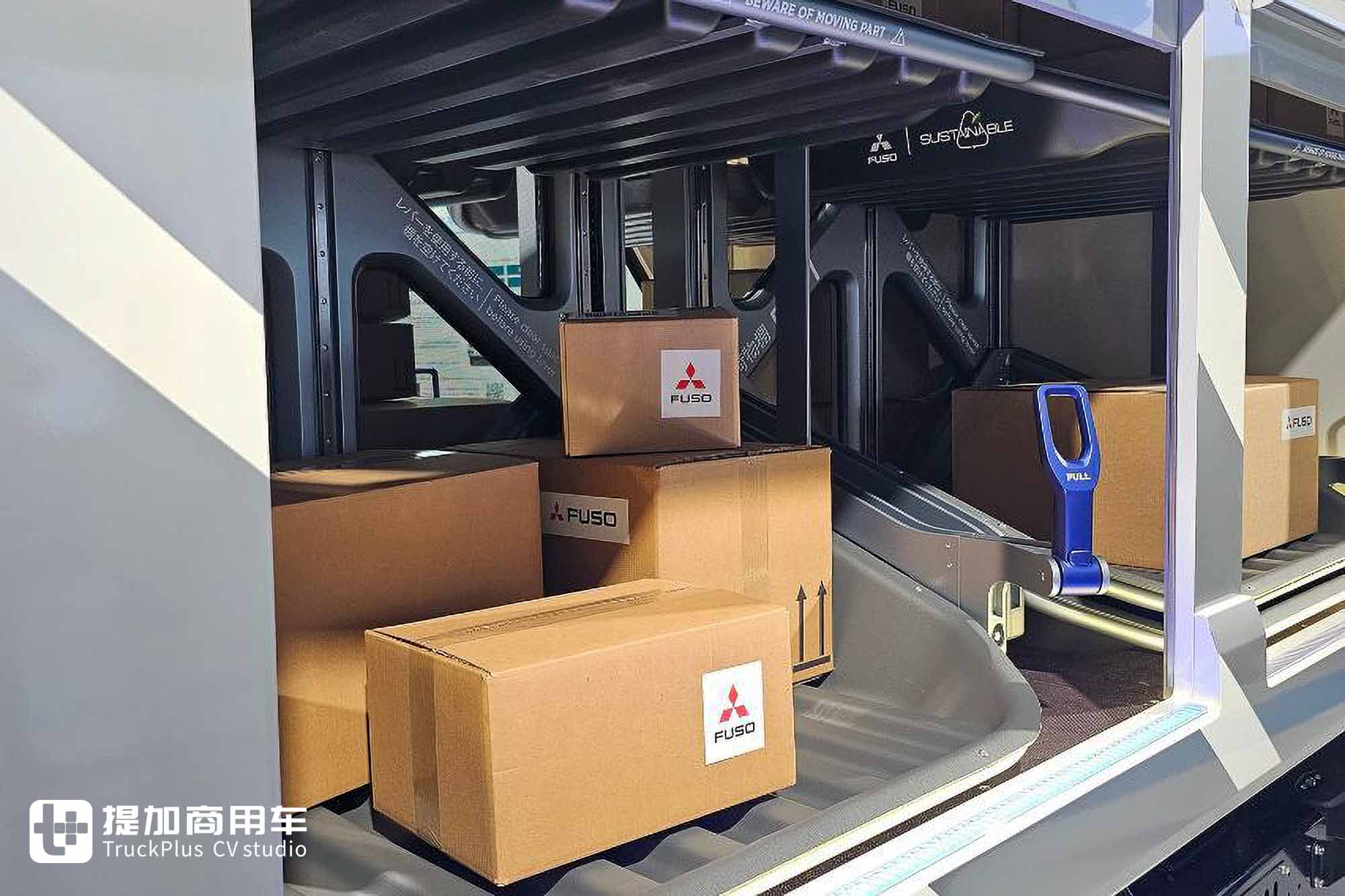 2025日本移动出行展|氢内燃机、氢燃料电池同台竞技!三菱扶桑展品阵容实拍 - 第21张 - 提加商用车网 2025日本移动出行展|氢内燃机、氢燃料电池同台竞技!三菱扶桑展品阵容实拍 - 第21张