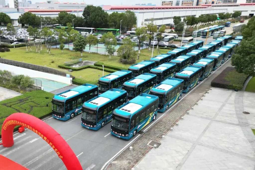 交付忙!安凯300台新能源客车批量交付大连交运集团 - 第2张 - 提加商用车网 交付忙!安凯300台新能源客车批量交付大连交运集团 - 第2张