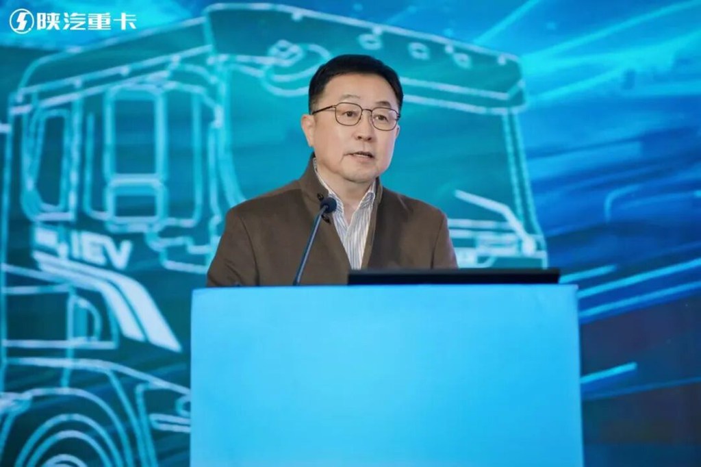 【链主领航 生态破局】 陕汽重卡新能源生态大会盛大召开 焕新系列产品荣耀上市 - 第5张 - 提加商用车网 【链主领航 生态破局】 陕汽重卡新能源生态大会盛大召开 焕新系列产品荣耀上市 - 第5张