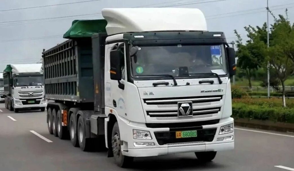 三次都买TA！百台徐工纯电动牵引车交付西南 - 第5张