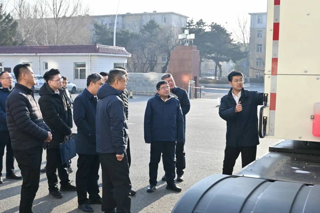 吉林省交通厅赴一汽解放调研 - 第1张 - 提加商用车网 吉林省交通厅赴一汽解放调研 - 第1张