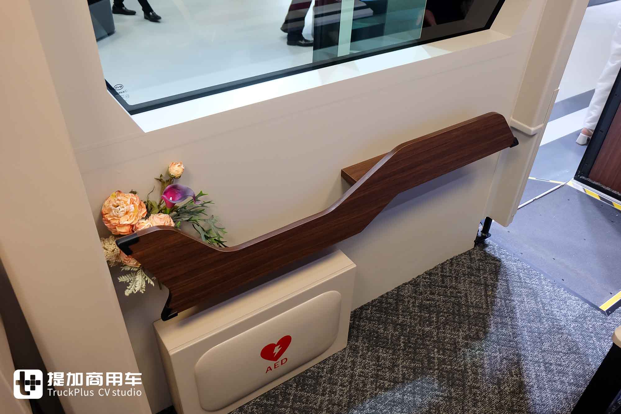 2025日本移动出行展|城市客车爆改移动办公室!比亚迪J6 Living Car“生活房车”亮相 - 第13张 - 提加商用车网 2025日本移动出行展|城市客车爆改移动办公室!比亚迪J6 Living Car“生活房车”亮相 - 第13张