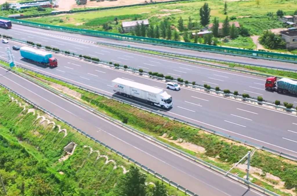 三一SE636再交付:1200km干线运营,电动重卡“真香”! - 第2张 - 提加商用车网 三一SE636再交付:1200km干线运营,电动重卡“真香”! - 第2张