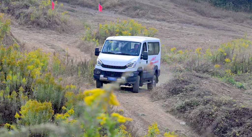 硬核实力挑战金陵险峰 依维柯欧霸·山海体验营第四期燃动吉山 - 第1张