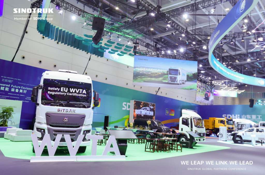 从造好车到解难题：中国重汽深入“端到端”运输，重塑效率与价值连接 - 第1张