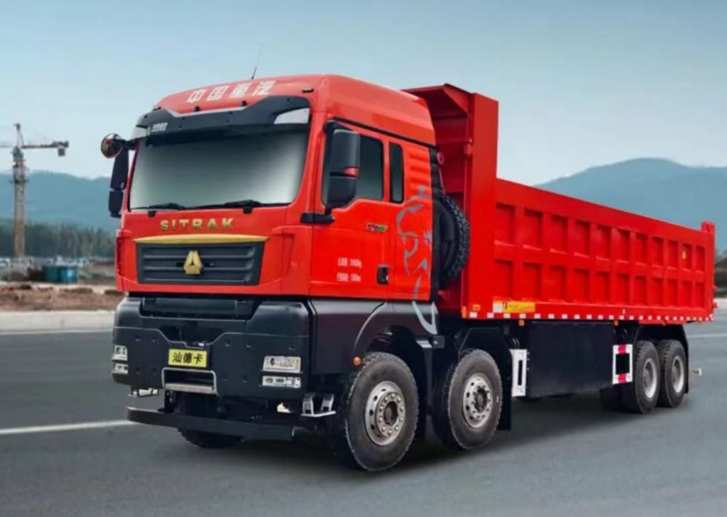 中国重汽汕德卡新能源自卸车——工地“定心丸”，稳住大场面 - 第1张