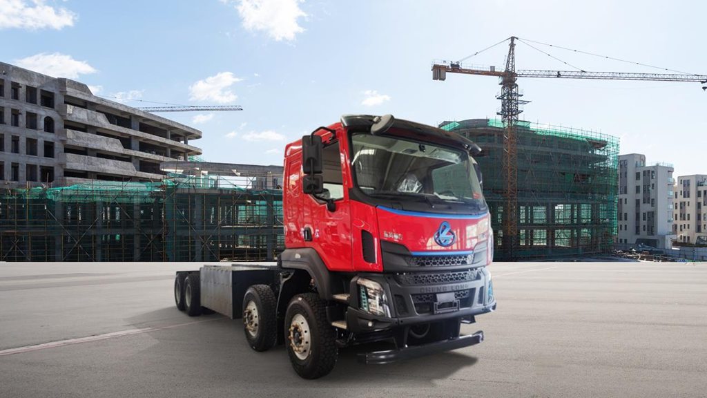 动力承载双标杆，乘龙H5 8X4纯电自卸车定义城建运输新标准 - 第1张