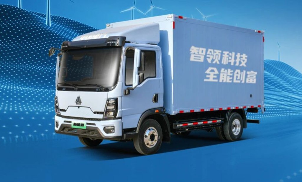 动力续航双优,舒适运营双赢——中国重汽HOWO新能源轻卡,助你“一路开挂”! - 第3张 - 提加商用车网 动力续航双优,舒适运营双赢——中国重汽HOWO新能源轻卡,助你“一路开挂”! - 第3张