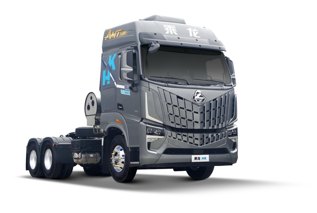 实至名归!乘龙HK LNG牵引车问鼎“2025年度燃气重卡品质引领奖” - 第3张 - 提加商用车网 实至名归!乘龙HK LNG牵引车问鼎“2025年度燃气重卡品质引领奖” - 第3张