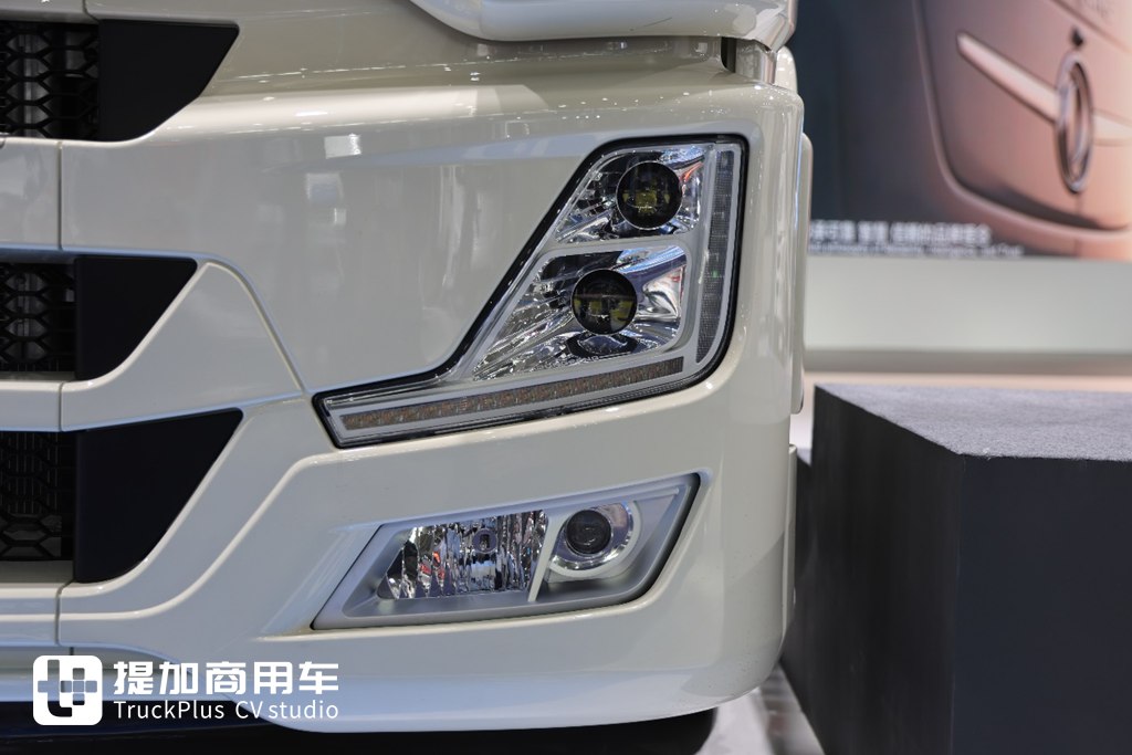 欧洲人抢着要的国产氢能半挂，续航超700km，欧洲版东风天龙GX氢燃料电池牵引车实拍 - 第10张