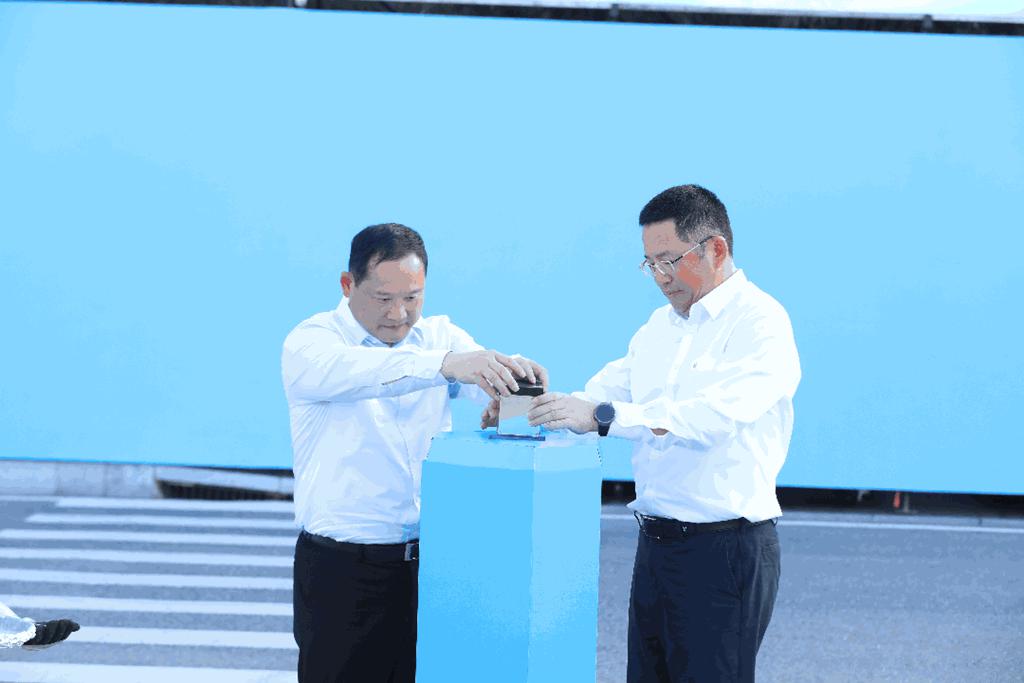 NEXT SANY ERA | 三一2025全球交通能源峰会在三一智联重卡产业园圆满举办！ - 第5张
