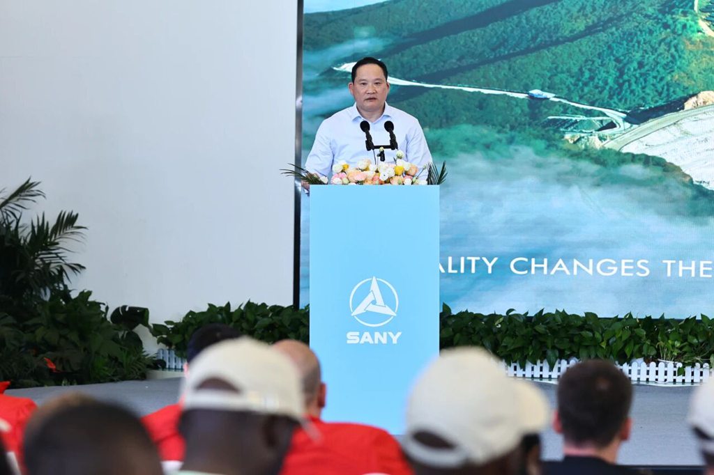 NEXT SANY ERA | 三一2025全球交通能源峰会在三一智联重卡产业园圆满举办！ - 第6张