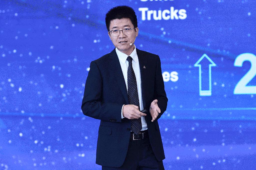 NEXT SANY ERA | 三一2025全球交通能源峰会在三一智联重卡产业园圆满举办! - 第8张 - 提加商用车网 NEXT SANY ERA | 三一2025全球交通能源峰会在三一智联重卡产业园圆满举办! - 第8张