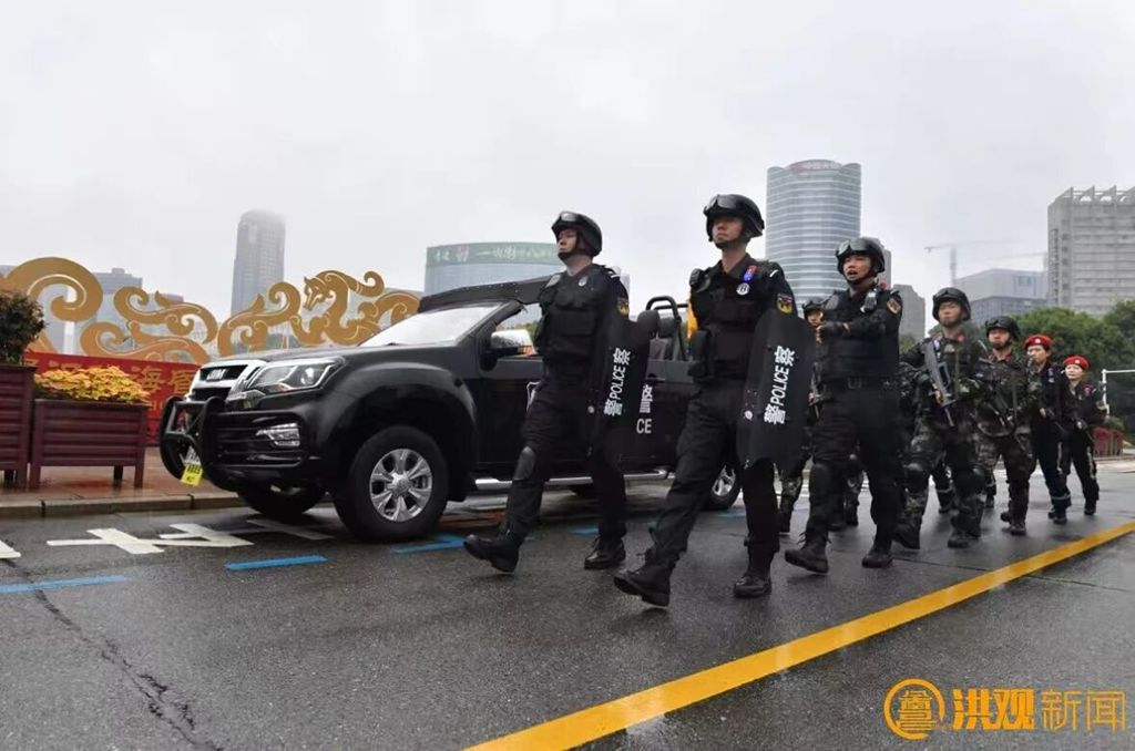 快看!238辆瑞迈皮卡集体换上新“皮肤” - 第1张 - 提加商用车网 快看!238辆瑞迈皮卡集体换上新“皮肤” - 第1张