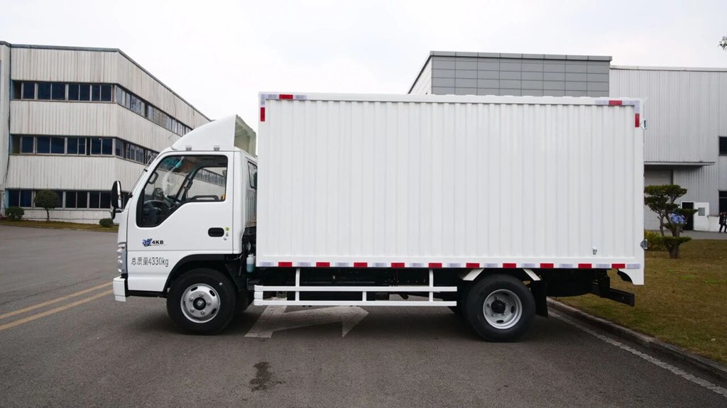 创富优选丨拒绝价格内卷,硬核实力说话!庆铃五十铃新100P以价值赢市场 - 第6张 - 提加商用车网 创富优选丨拒绝价格内卷,硬核实力说话!庆铃五十铃新100P以价值赢市场 - 第6张