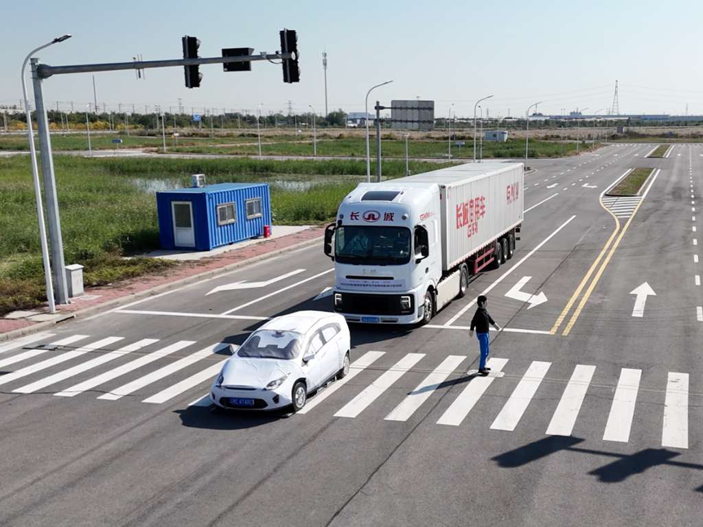 为创富之路保驾护航:长城重卡护航驾驶辅助系统重新定义重卡驾驶 - 第2张 - 提加商用车网 为创富之路保驾护航:长城重卡护航驾驶辅助系统重新定义重卡驾驶 - 第2张