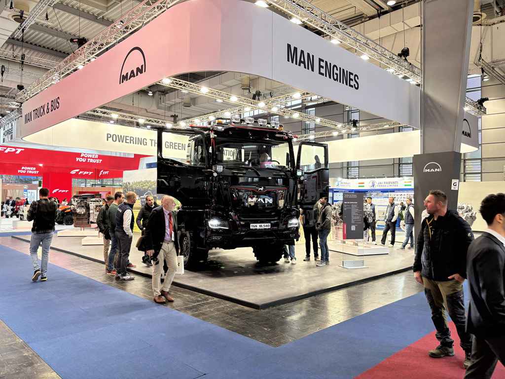 多面能手助力农业运输—曼恩于国际农业技术与机械展推出TGS农业专用卡车 - 第1张