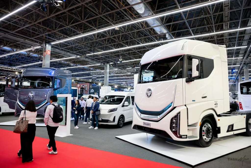 全面国际化丨福田汽车闪耀Expo Transporte 2025，全新智能重卡GALAXUS 9登陆墨西哥 - 第2张