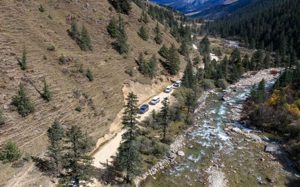 越野新王者！欧霸·山海获“专业越野车型”荣誉，定义硬核标准 - 第6张