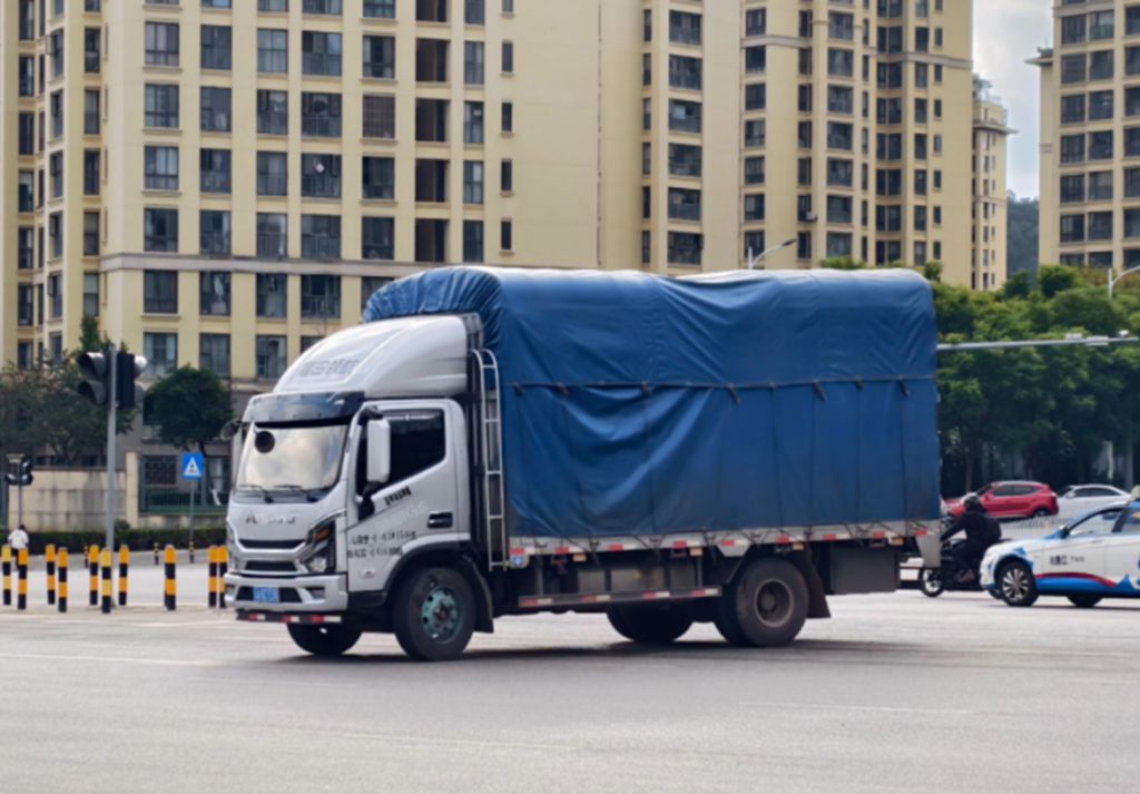 重载征云贵:周云祥师傅与领航大G-重载版开启高效运输新体验 - 第6张 - 提加商用车网 重载征云贵:周云祥师傅与领航大G-重载版开启高效运输新体验 - 第6张