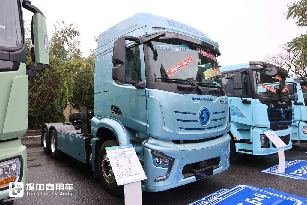 纯平地板驾驶室,还是全新专属造型,陕汽最新推出的H6000E纯电动重卡实拍 - 第16张 - 提加商用车网 纯平地板驾驶室,还是全新专属造型,陕汽最新推出的H6000E纯电动重卡实拍 - 第16张
