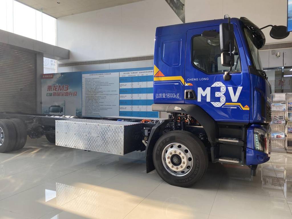 经典焕新，明星卡车乘龙纯电7米8他来了 - 第3张