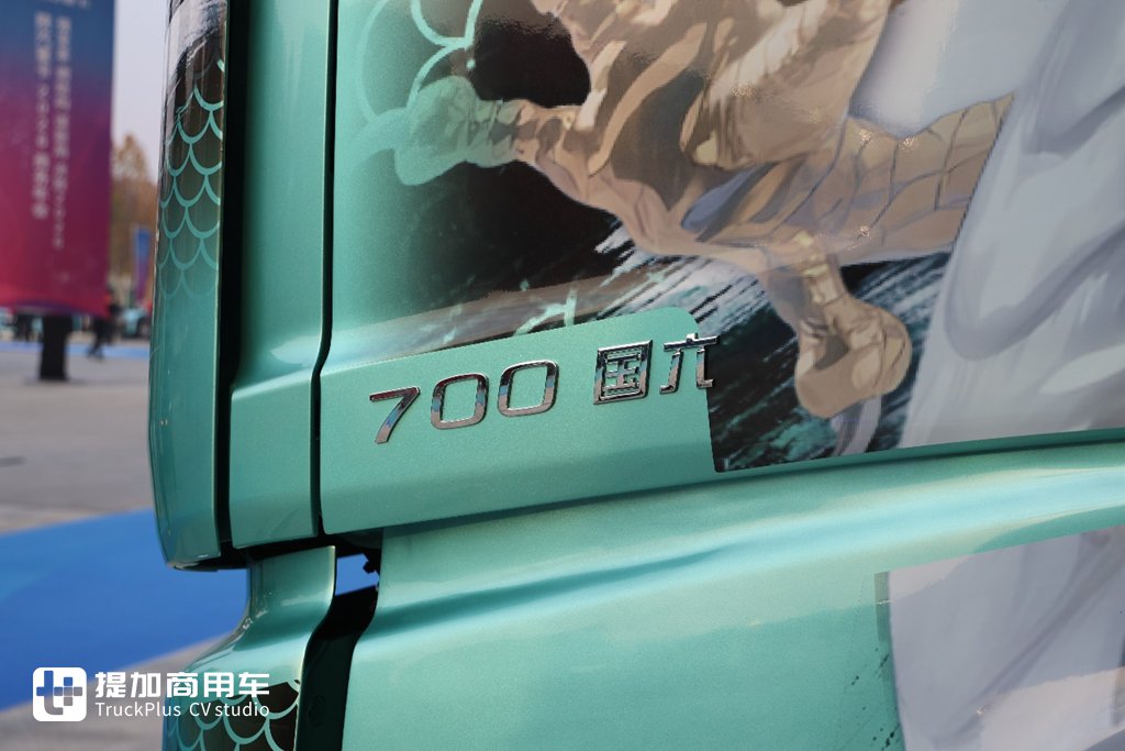 高端再进一步，全新德龙X6000来袭，实拍超凡旗舰牵引车带你看看都升级改进了啥！ - 第25张