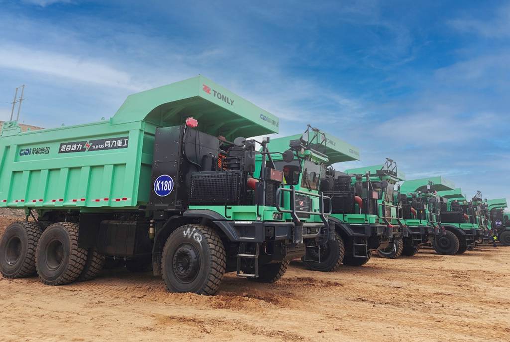 2025,微宏动力矿卡“芯”战记:从边疆到未来 - 第3张 - 提加商用车网 2025,微宏动力矿卡“芯”战记:从边疆到未来 - 第3张