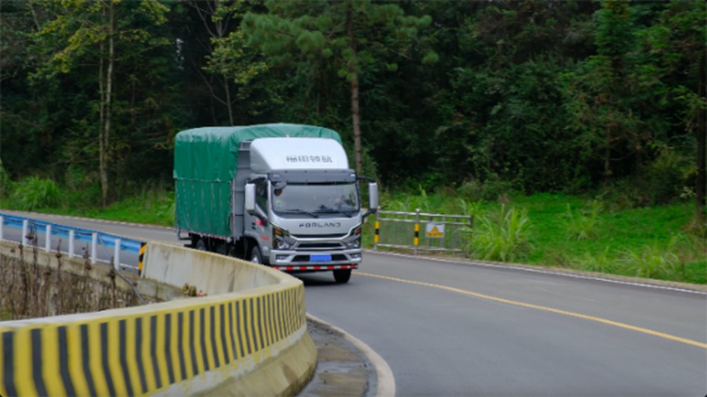 重载征云贵之兴义万峰林,领航大G-重载版如何成为黎师傅的货运首选项? - 第3张 - 提加商用车网 重载征云贵之兴义万峰林,领航大G-重载版如何成为黎师傅的货运首选项? - 第3张