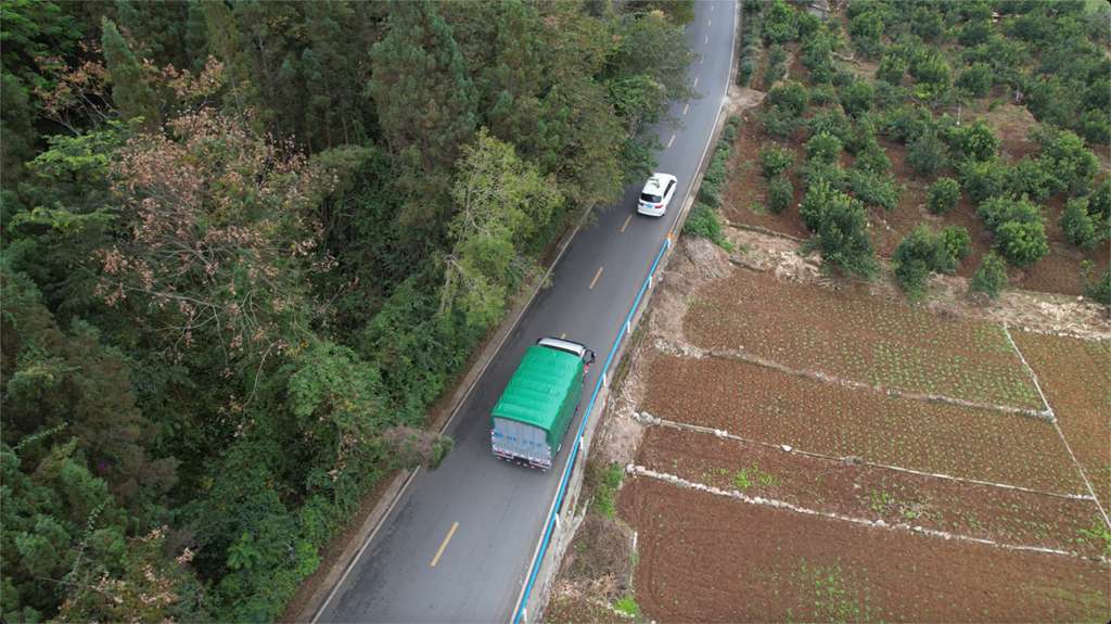 重载征云贵之兴义万峰林,领航大G-重载版如何成为黎师傅的货运首选项? - 第4张 - 提加商用车网 重载征云贵之兴义万峰林,领航大G-重载版如何成为黎师傅的货运首选项? - 第4张