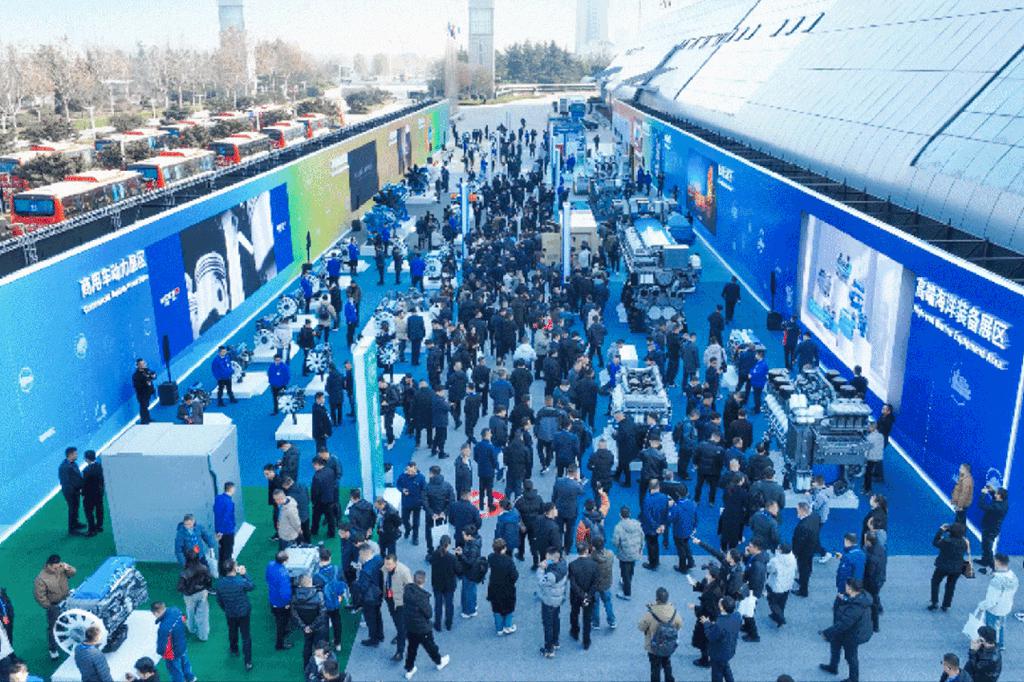 乘势向上 聚力向新 | 山东重工潍柴集团2026年商务大会圆满召开 - 第5张 - 提加商用车网 乘势向上 聚力向新 | 山东重工潍柴集团2026年商务大会圆满召开 - 第5张