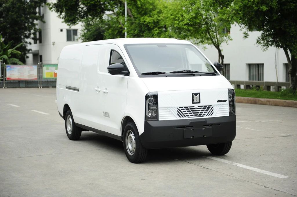创富优选丨放胆闯,赢到爽!庆铃铃珑新能源VAN给你“撑腰” - 第3张 - 提加商用车网 创富优选丨放胆闯,赢到爽!庆铃铃珑新能源VAN给你“撑腰” - 第3张