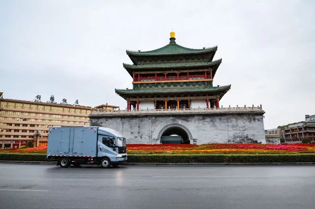 比亚迪T5轻卡11月销量同比暴涨385%，增幅第一！ - 第1张
