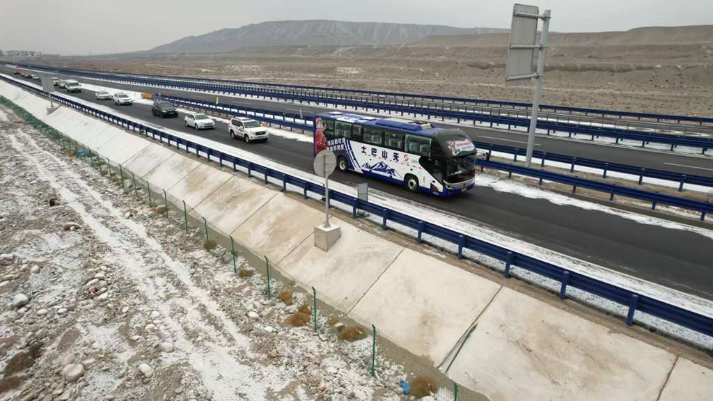 乌尉高速全线通车，宇通担当首发车辆见证历史时刻！ - 第4张