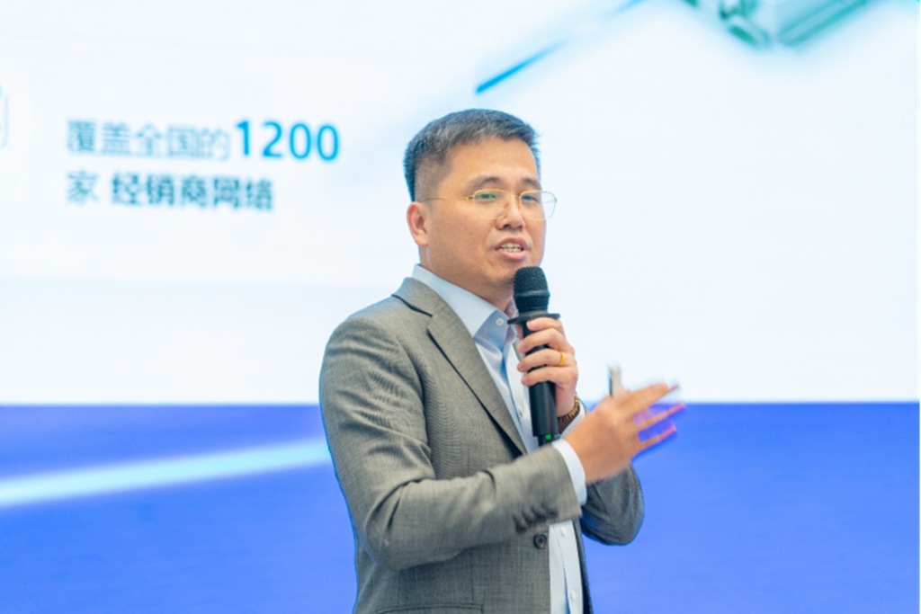 一汽解放与全路程换电轻卡新品发布暨经开区战略合作协议签订仪式圆满举行 - 第4张 - 提加商用车网 一汽解放与全路程换电轻卡新品发布暨经开区战略合作协议签订仪式圆满举行 - 第4张