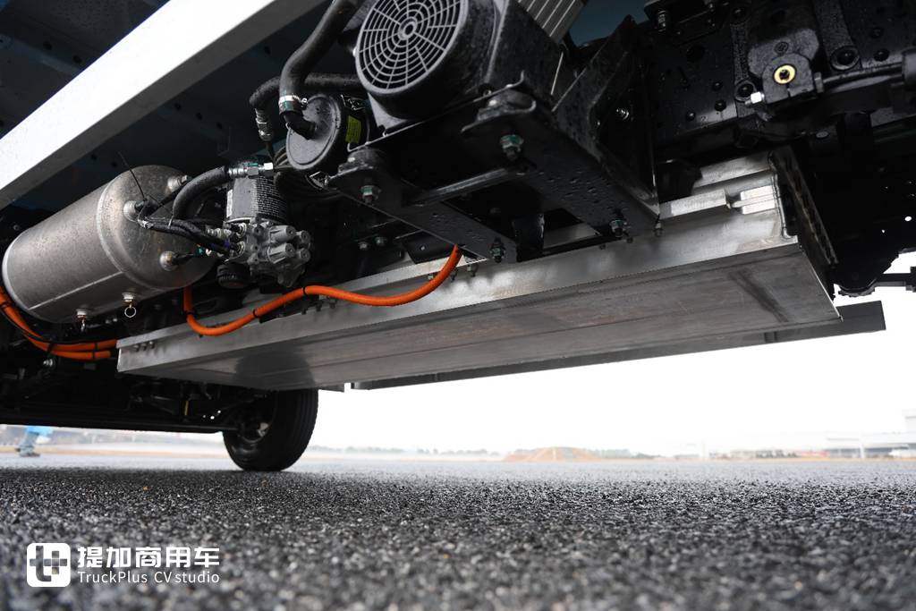 重载电动轻卡新选择，大电量大承载大空间，什么都大的江铃E路达MAX - 第11张