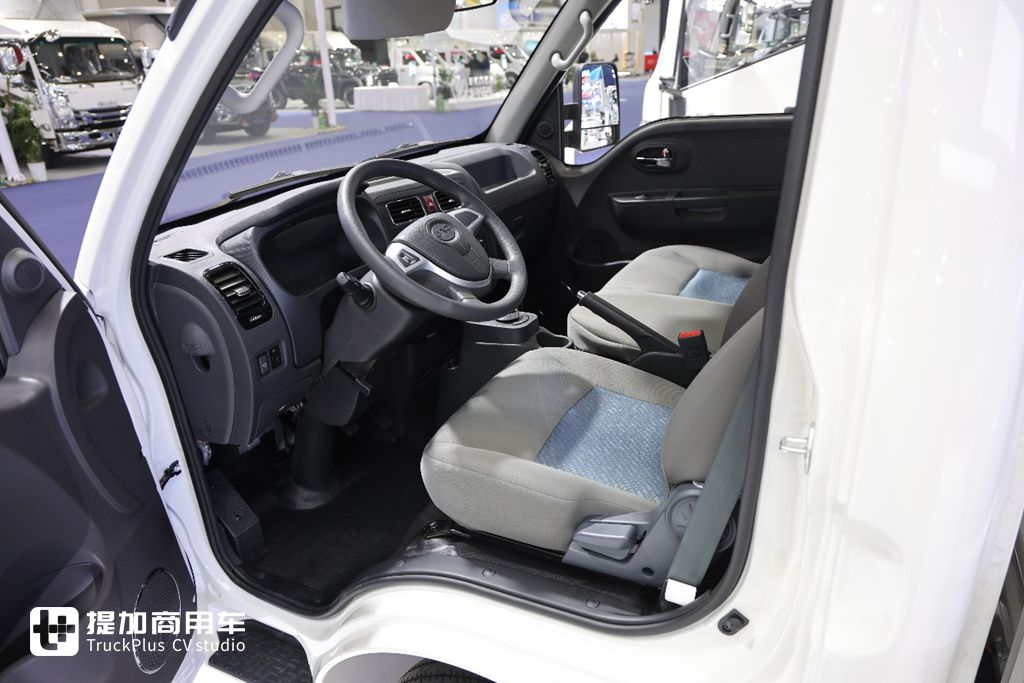 行业首款能换电的小卡来袭，江淮恺达EX6换电版实力几何？实拍带你好好看看 - 第10张