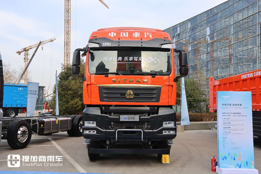 专为高原工况打造，配580马力曼机还有超舒适内饰，重汽汕德卡G7S高原版自卸车实拍 - 第2张