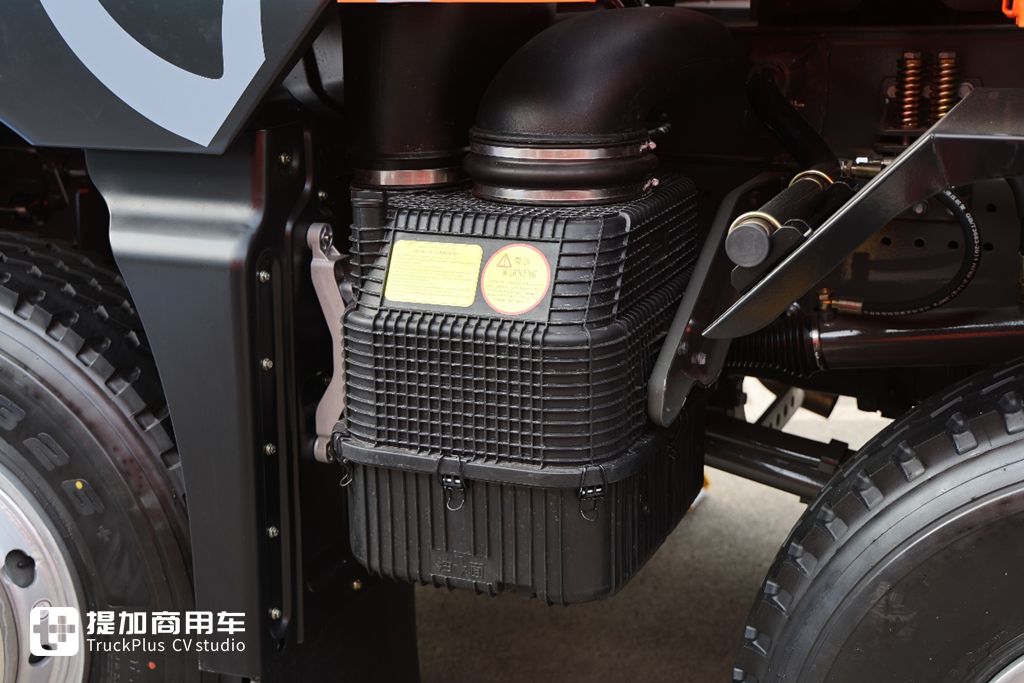 专为高原工况打造，配580马力曼机还有超舒适内饰，重汽汕德卡G7S高原版自卸车实拍 - 第22张