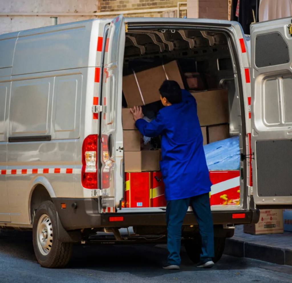 致富路上好搭档，实力派轻客东风御风V9+ - 第3张