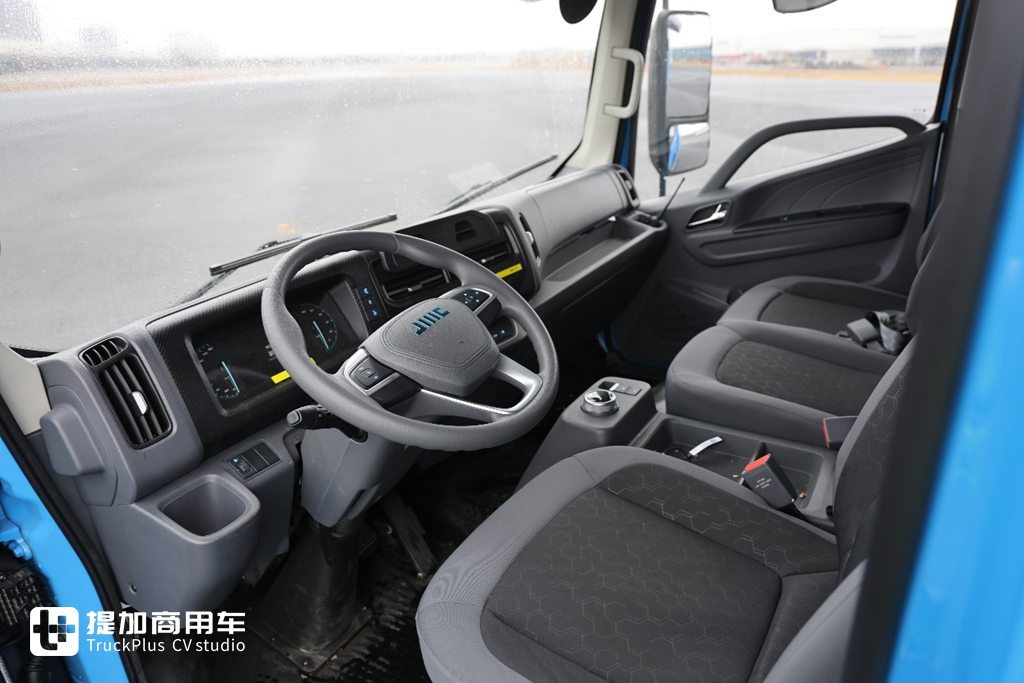 重载电动轻卡新选择，大电量大承载大空间，什么都大的江铃E路达MAX - 第7张