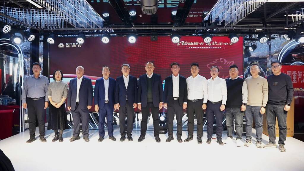 燃擎大西北，喜迎开门红！潍柴NG4.0批量交付甘肃大客户，领跑绿色运输新征程 - 第1张