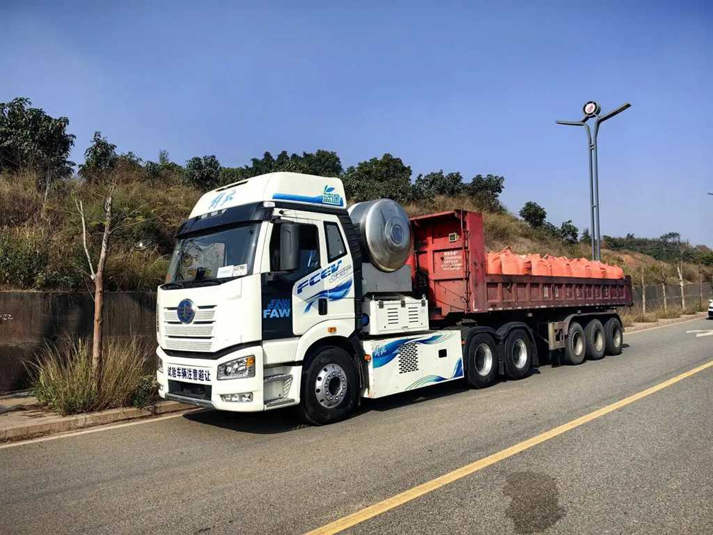 续航1000km!一汽解放液氢重卡启动公开道路示范运营 - 第2张 - 提加商用车网 续航1000km!一汽解放液氢重卡启动公开道路示范运营 - 第2张