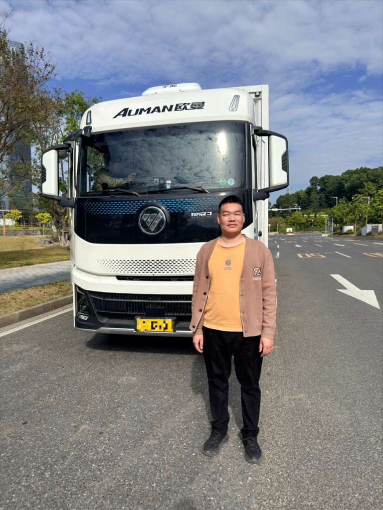 一月省出2700元！广州江师傅与欧曼银河 3 的 “货运省钱记” - 第1张