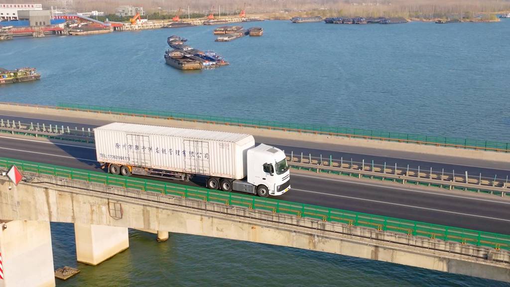 助推混动技术革新，长城重卡荣获商用车黑科技大赛创新大奖 - 第3张