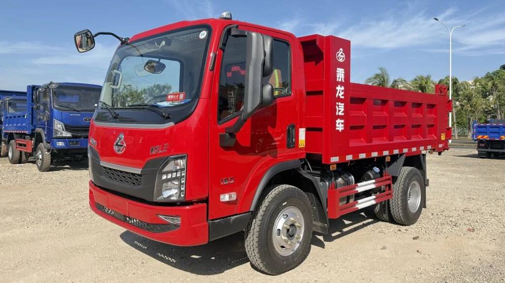 鲜乘直通车 | 横扫班味，驾享从容：乘龙L2自卸车的高效出勤新体验 - 第1张