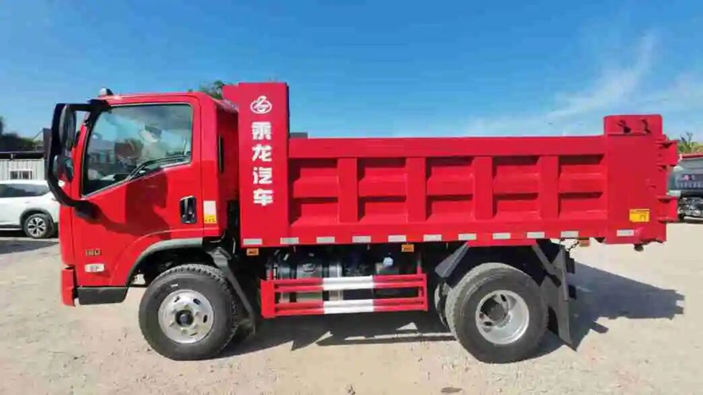 鲜乘直通车 | 横扫班味，驾享从容：乘龙L2自卸车的高效出勤新体验 - 第3张